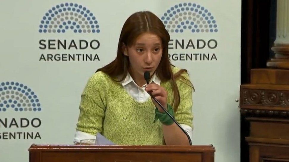 Tiene 16 años, es salteña y cuestiona a la Iglesia. Mirá lo que dijo