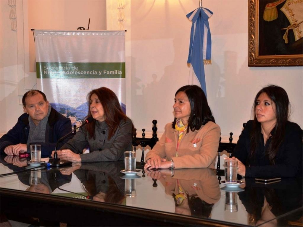Autoridades presentes