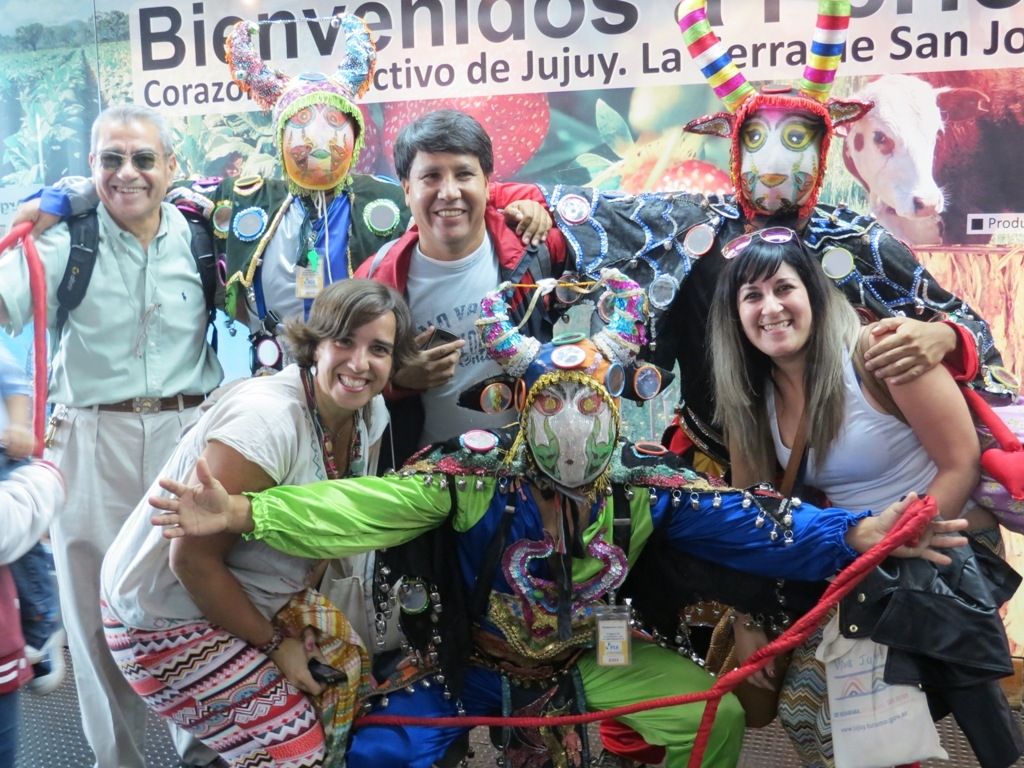 Turistas y Diablos