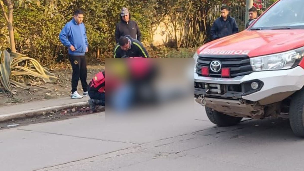 Un joven murió tras derrapar en la moto y su amigo está grave