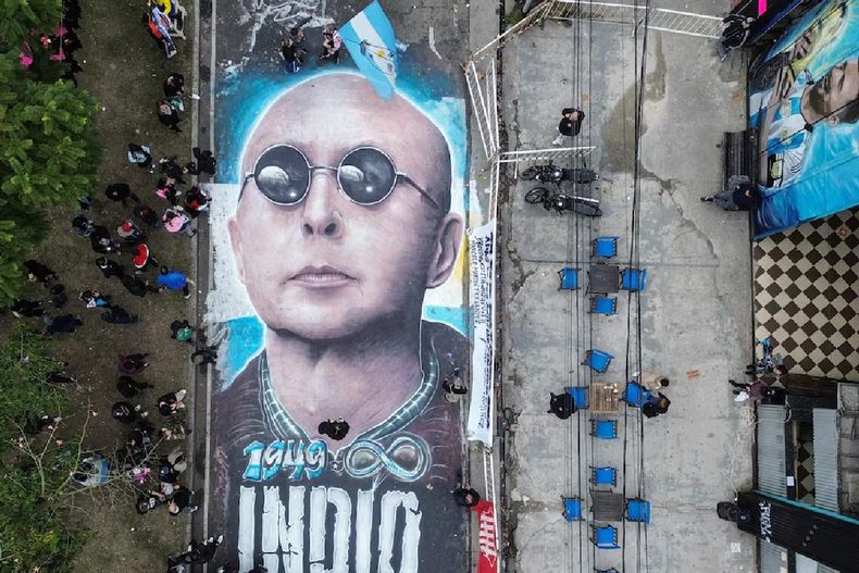 Autorizan la cremación del Indio Solari tras los estudios forenses