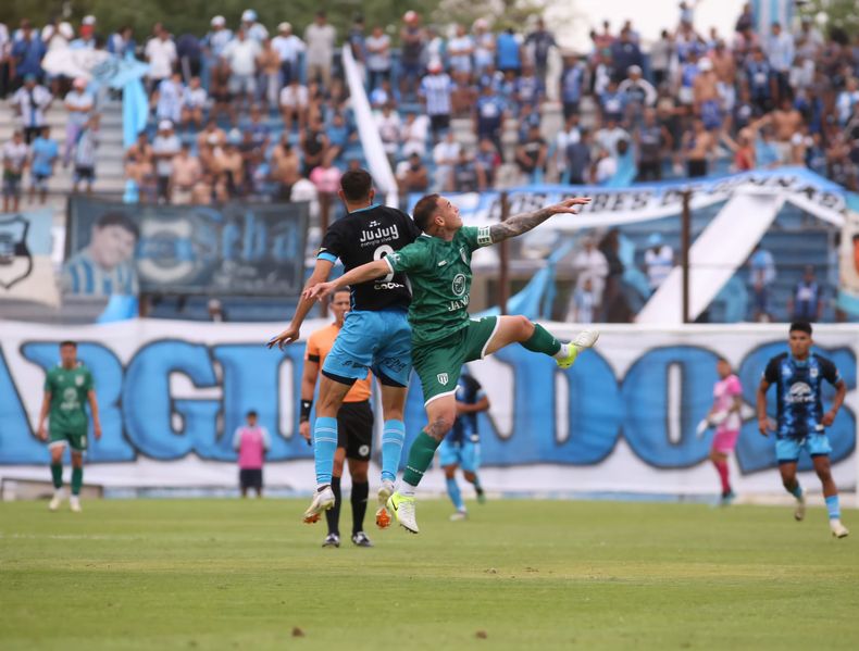 Gimnasia de Jujuy (2)