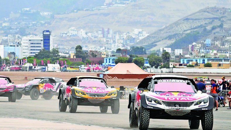 Suenan los motores en toda latinoamérica: arrancó el Rally Dakar 2018 en Lima  