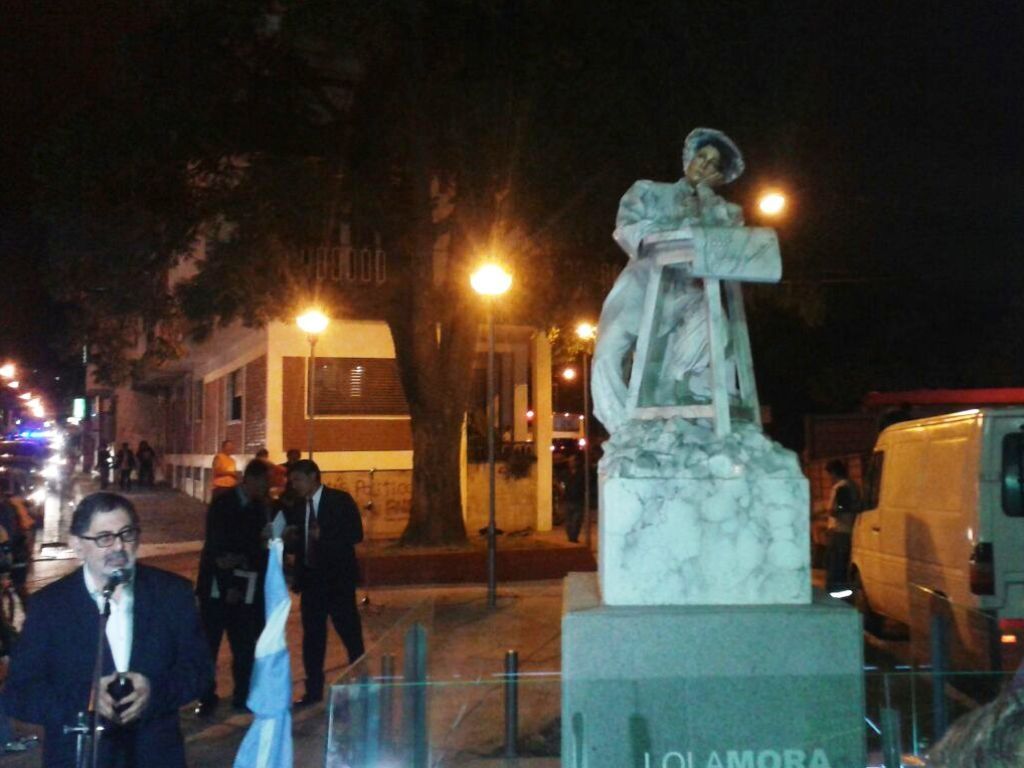 Escultura a Lola Mora en Jujuy