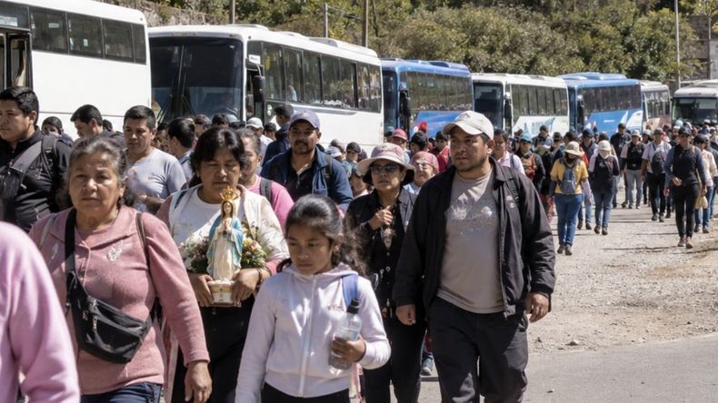 Virgen de Río Blanco: habrá colectivos especiales para la peregrinación - Imagen creada con IA&nbsp;