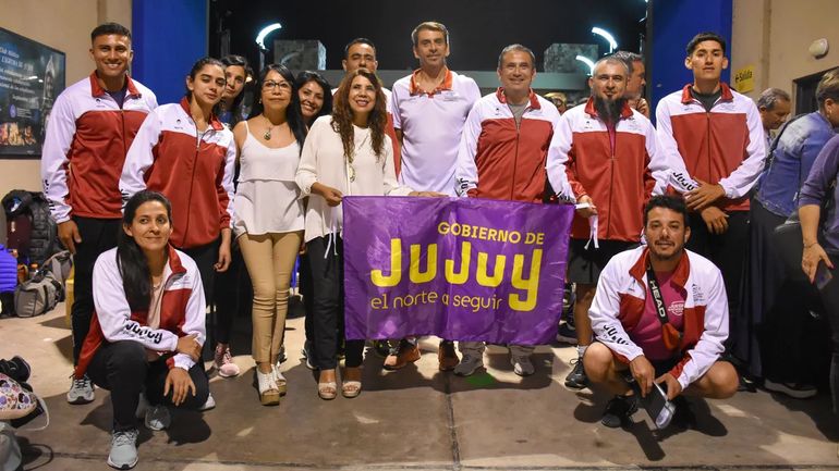 Jujeños rumbo a Mar del Plata a los Juegos Nacionales Evita