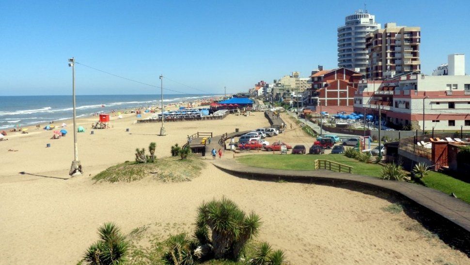 Operativo covid: cuánto deberán pagar los turistas que vayan a la costa