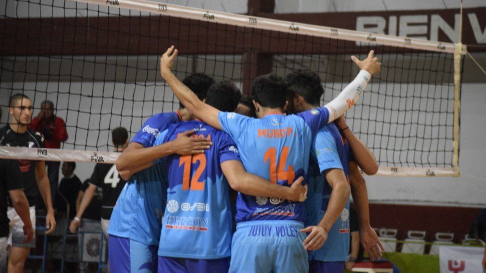 Victoria contundente de los Diablos Azules en el clásico de un nuevo weekend