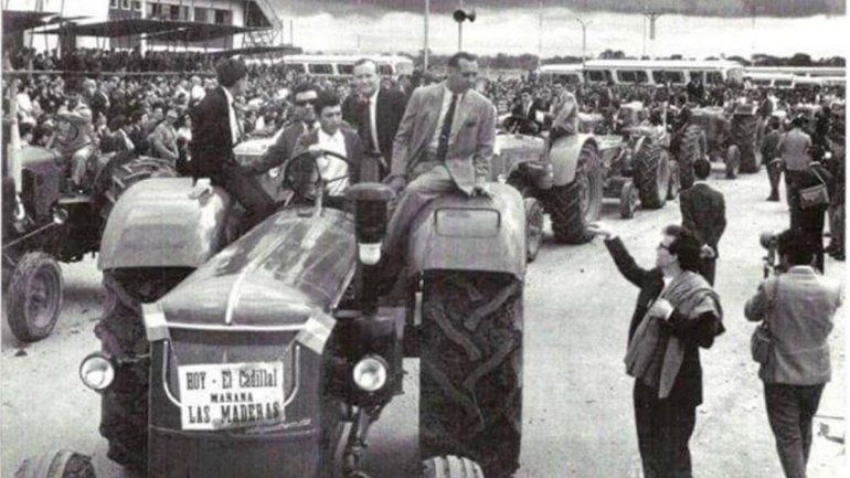 Inauguración del aeropuerto