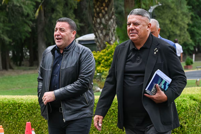 Chiqui Tapia y Pablo Toviggino.