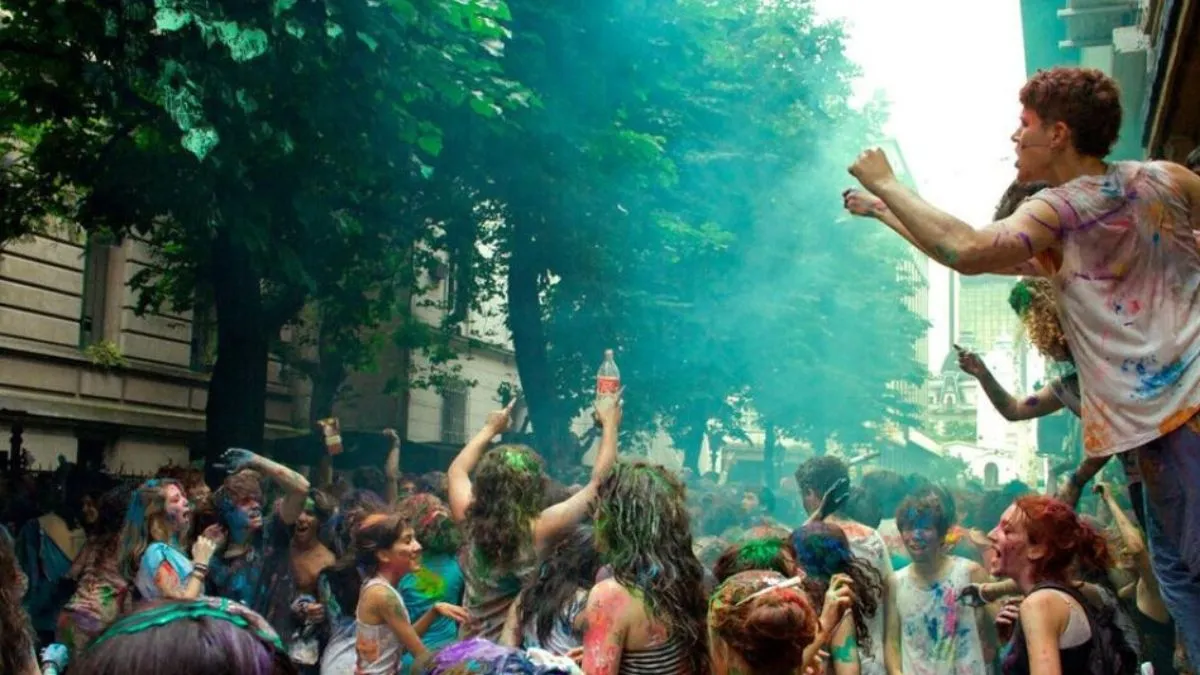 UPD: multarán a padres de chicos que consuman en la calle o generen disturbios