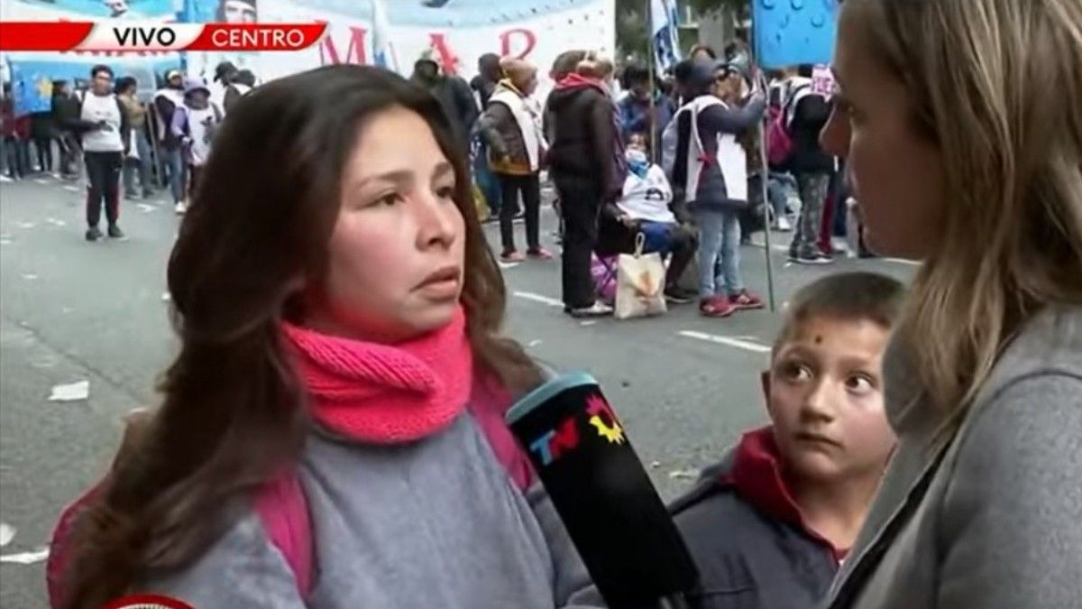 El reclamo de una beneficiaria de un plan social que se hizo viral.&nbsp;