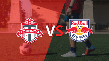 Toronto FC y New York Red Bulls se reparten los puntos y empatan 1-1