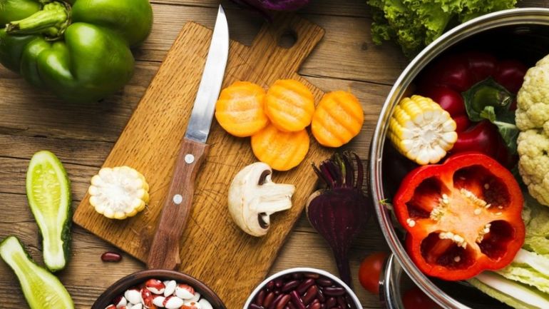 Durante el proceso de fermentación crean vitaminas y enzimas digestivas que al ingresar a nuestro organismo reducen la inflamación. 