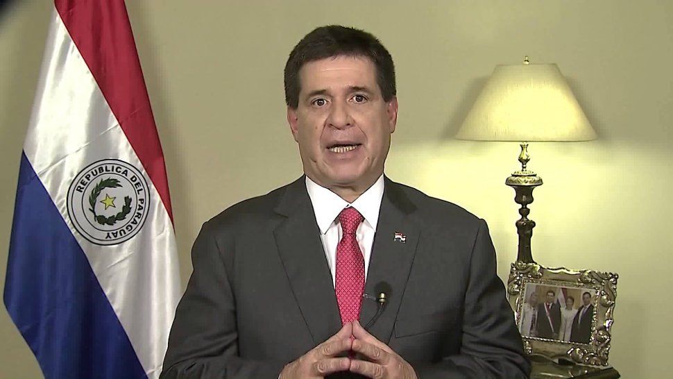 Renunció el presidente de Paraguay, Horacio Cartés para asumir en el Senado