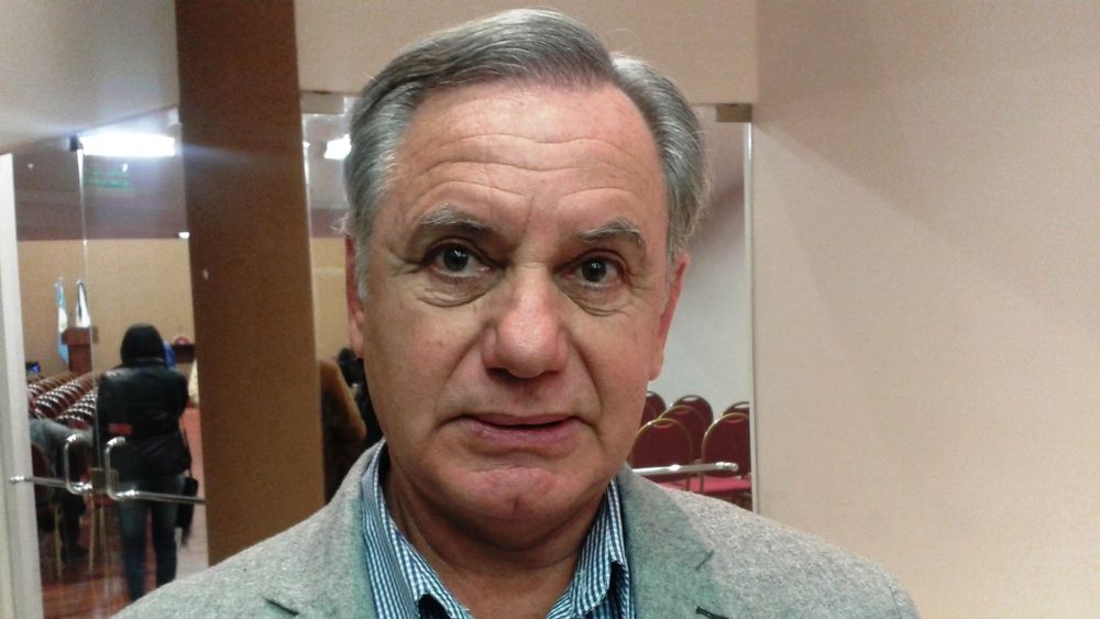 Daniel Almirón