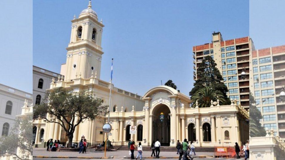via crucis en la capital jujena: musica barroca, city tours y visitas al museo sacro