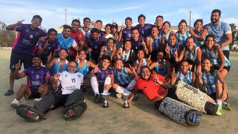 Gimnasia de Jujuy y Universitario festejaron juntos sus títulos.
