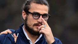 Daniel Osvaldo continúa en terapia intensiva.
