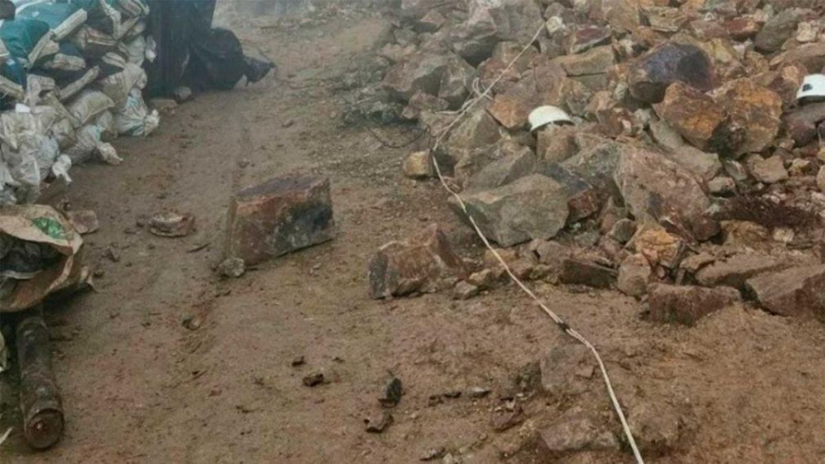 Horror en Ecuador: hallaron ocho cadáveres en fosas dentro de una mina ilegal