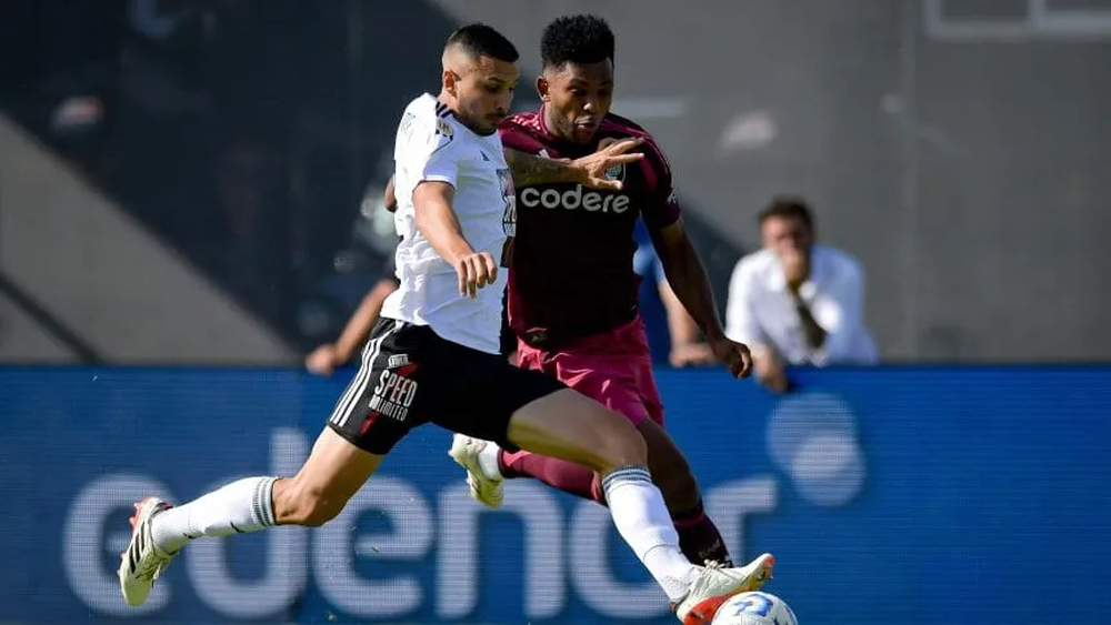 River no pudo con Deportivo Riestra y empató sin goles