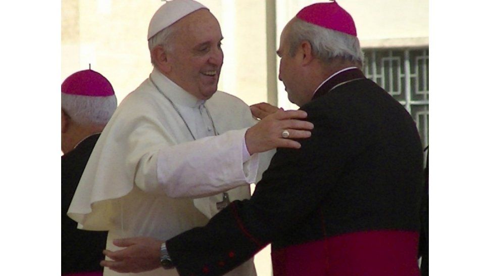 El Papa y el Obispo (foto de archivo)