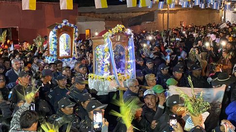 Todo Jujuy | Las mejores imágenes de la bajada de la Virgen de Punta Corral