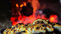 Las empanadas son el clásico de Famaillá.