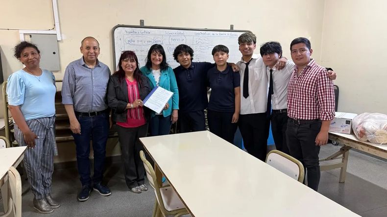 El Bachi 2 fue reconocido por su campaña “Stop Bullying” en la FNE 2025