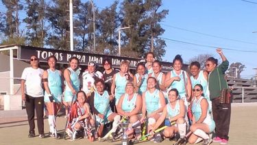 Las MamisHockey Zapla segundas en el Nacional de Córdoba