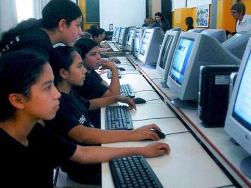 Jóvenes y la tecnología