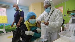 Bolivia suspendió las celebraciones de fin de año por el aumento de casos de Covid-19.