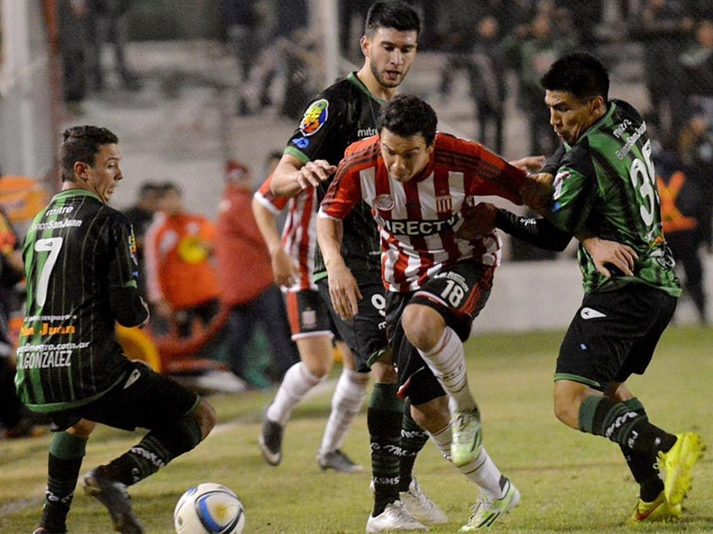 Estudiantes pasó a octavos