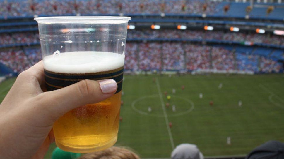 Rusia 2018: confirman que se venderá bebidas alcohólicas en los estadios
