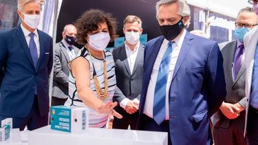 Carla Vizzotti informó que Argentina no le solicitará a Rusia los 9,5 millones de dosis del contrato vigente porque serán fabricadas en el laboratorio Richmond.