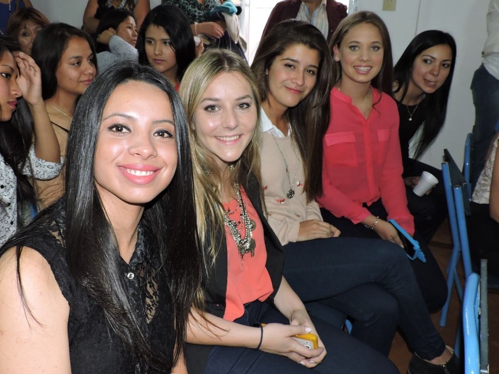 Candidatas a reina Capital