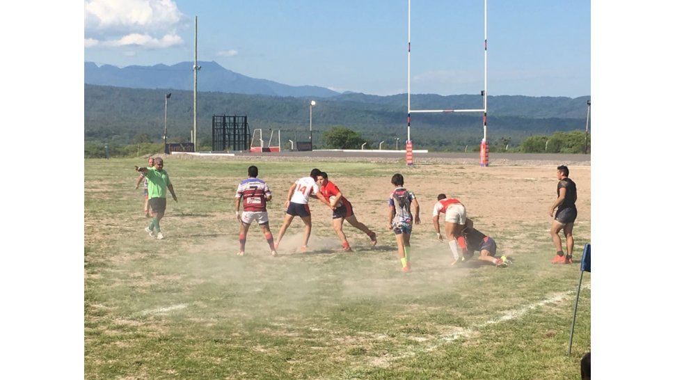 Seven en homenaje a Leo Siufi