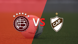 Con un gol agónico, Lanús consiguió una victoria por 2 a 1 ante Platense