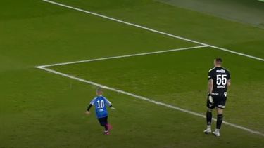 Zsombor Senkó evitó que Enok Varga pudiera festejar el día de su cumpleaños al taparle dos remates.