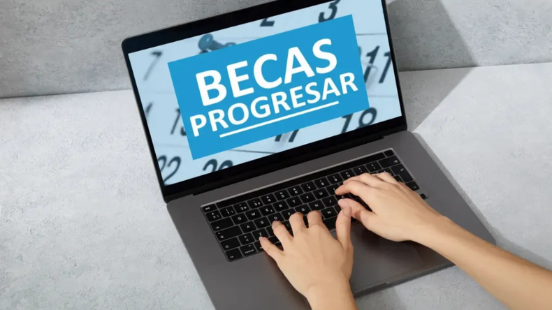 El Gobierno relanzó las becas Progresar y habilitó a universidades privadas.