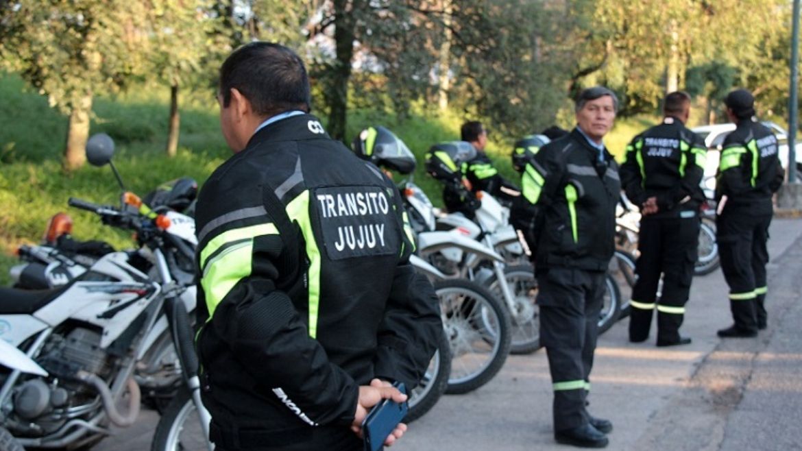 Vehículos demorados en un operativo en Jujuy.