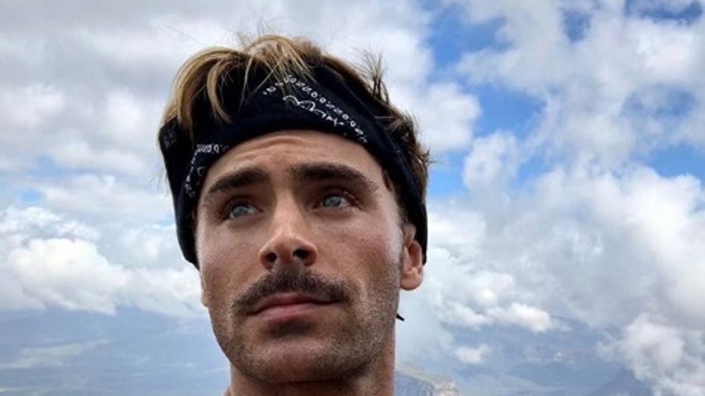 ¡Irreconocible! El drástico cambio de look de Zac Efron