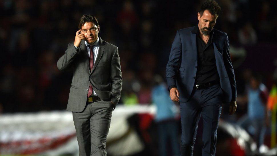 Bloquearían la señal de celular para que Gallardo no hable con sus jugadores en La Bombonera