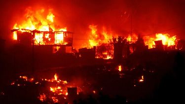 Viña del Mar: dos muertos y 500 viviendas afectadas por incendio.&nbsp;