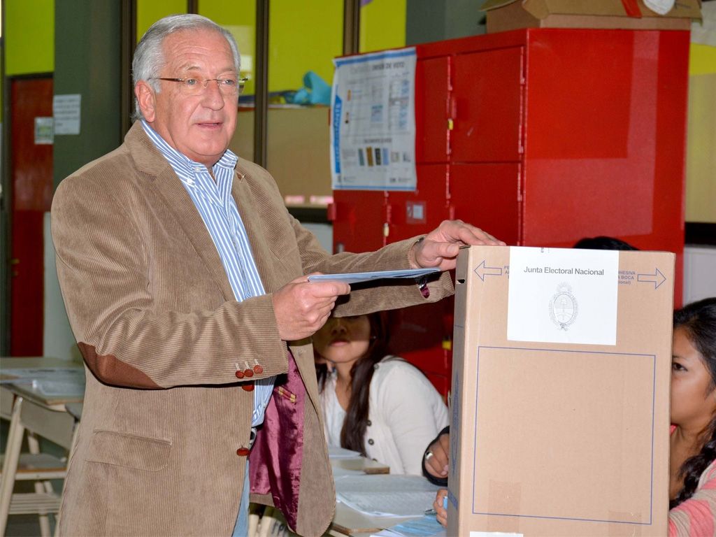 Eduardo Fellner, emitió su voto