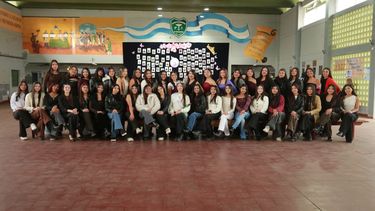 Candidatas del Comercial 2 de Palpalá para la FNE 2026.