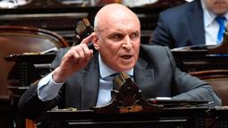 José Luis Espert pidió licencia como diputado nacional