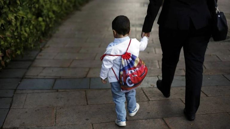 Los directivos de la Escuela Normal de San Salvador de Jujuy piden a los padres estar atentos.