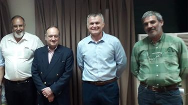 Federico Gatti junto a parte de la nueva comisión.
