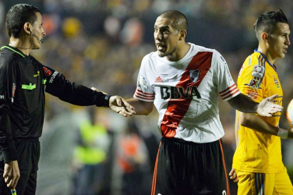 Se trae un punto en el bolso